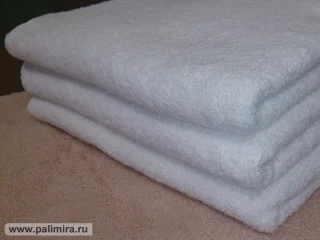 Белые полотенца